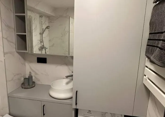 Sunny Loft 3 X 24x7 X Close To Old Town *