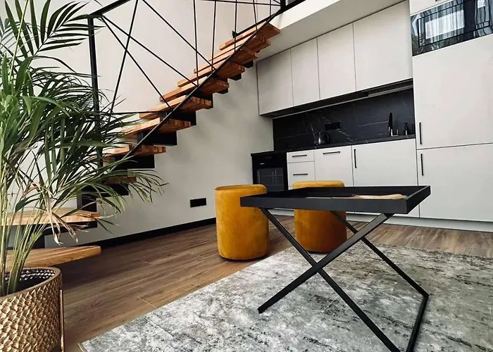 Sunny Loft 3 X 24x7 X Close To Old Town Appartamento